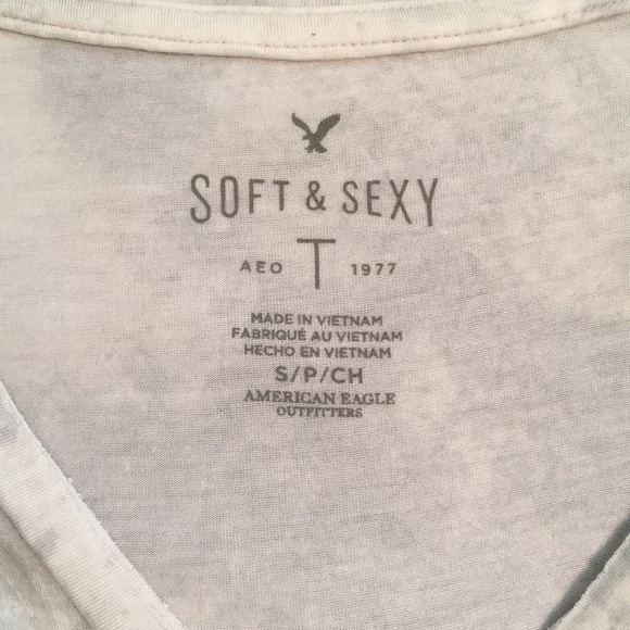 American Eagle Shirt - Picture 2 of 2